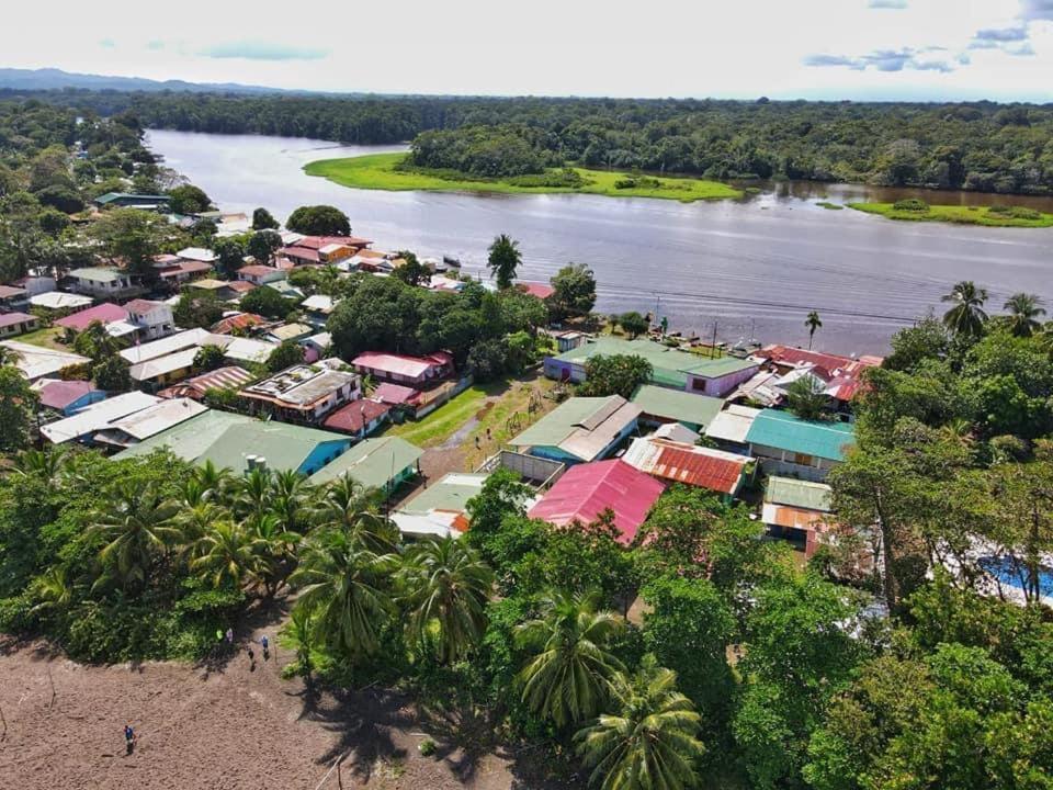 Bed and Breakfast Casa Caribe Tortuguero Zewnętrze zdjęcie